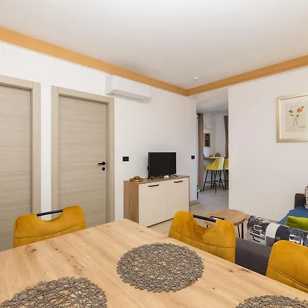Apartment Sanpier