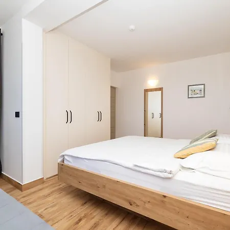 Apartment Sanpier Veli Losinj