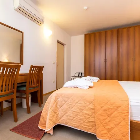 Apartman Sanpier *